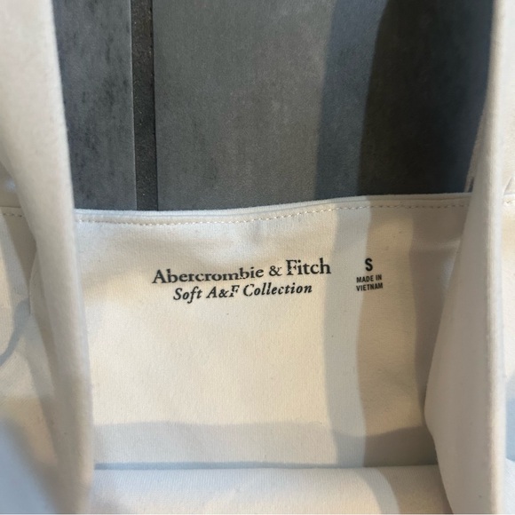 Abercrombie and Fitch Sleeveless Tank Top Bodysuit in White - Picture 3 of 4